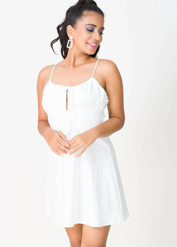 Sleeveless strap with front tie up
