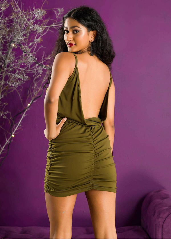 V-neck tight dress with ruchched (olive)